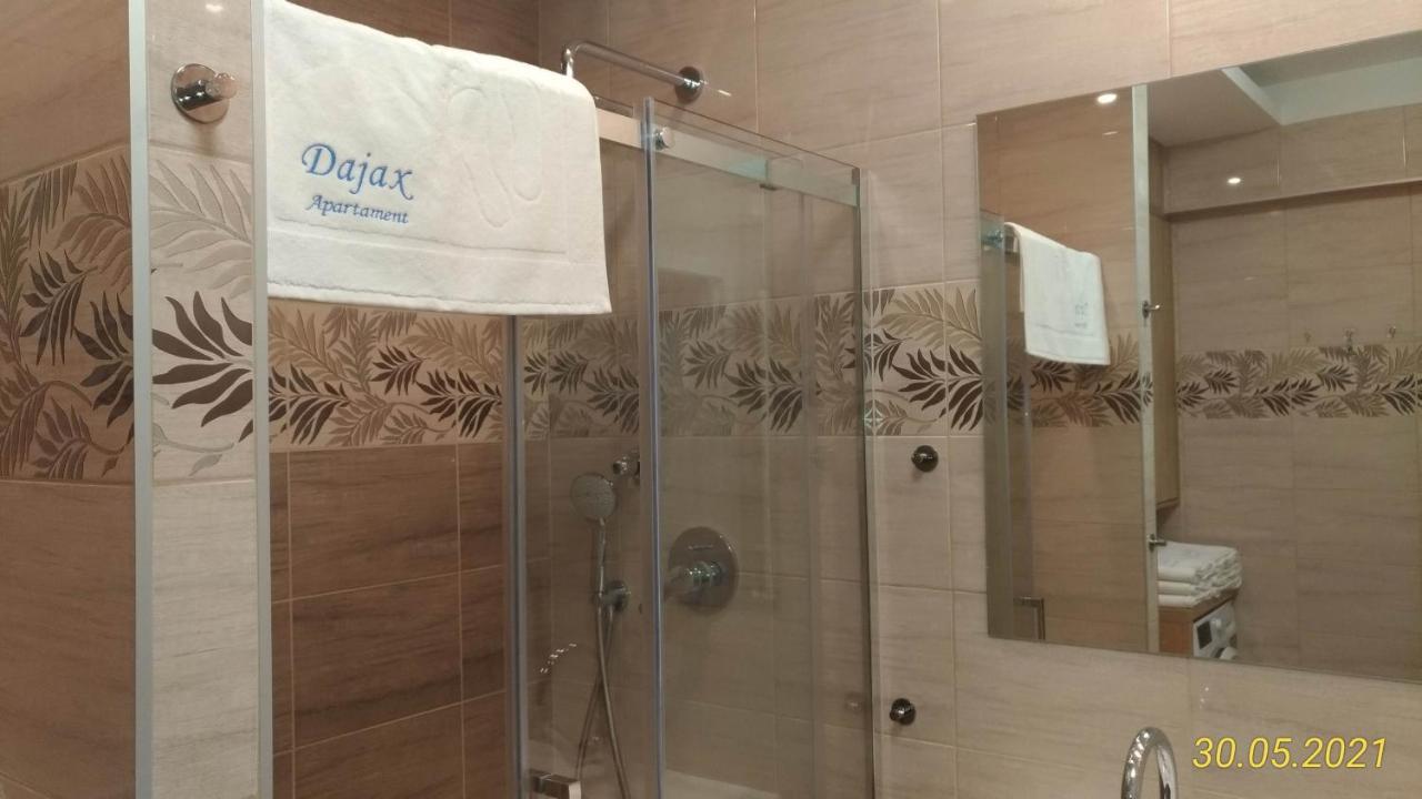 Dajax Apartament بوبيروفو المظهر الخارجي الصورة